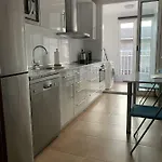 Entrecanales Con Garaje